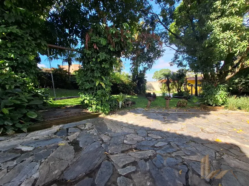 Foto 3 de Sítio / Rancho com 7 quartos à venda, 218m2 em Bela Vista, Santa Luzia - MG