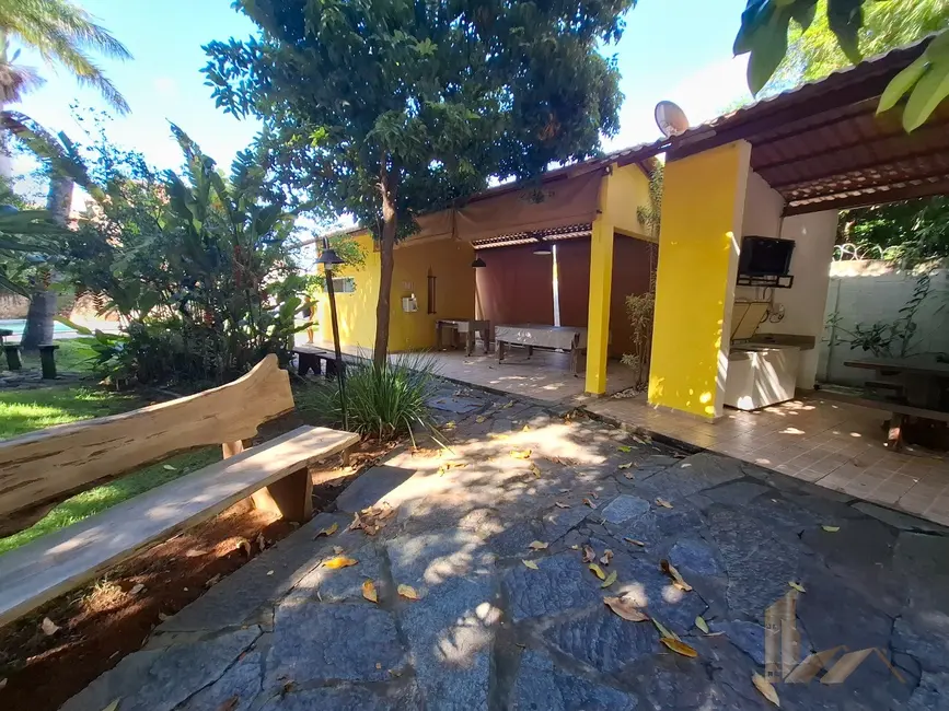 Foto 6 de Sítio / Rancho com 7 quartos à venda, 218m2 em Bela Vista, Santa Luzia - MG