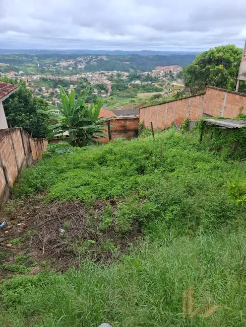 Foto 2 de Terreno / Lote à venda, 360m2 em Vespasiano - MG