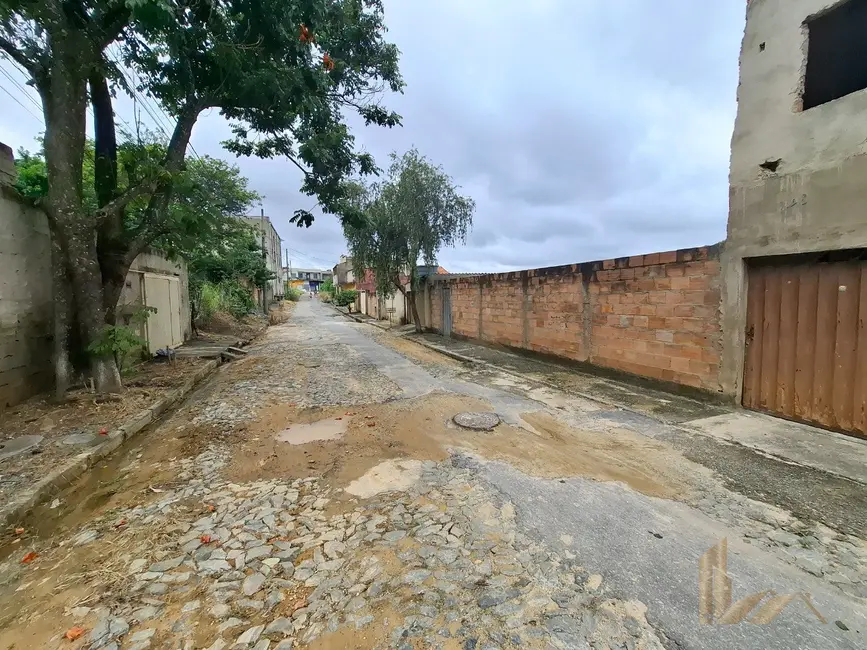 Foto 6 de Terreno / Lote à venda, 360m2 em Vespasiano - MG