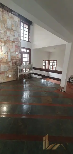 Casa com 5 quartos à venda, 371m2 em Planalto, Belo Horizonte - MG - imagem 3 Foto 3 de Casa com 5 quartos à venda, 371m2 em Planalto, Belo Horizonte - MG