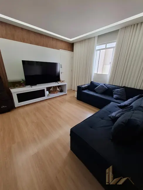 Foto 2 de Apartamento com 3 quartos à venda, 78m2 em Londrina (São Benedito), Santa Luzia - MG