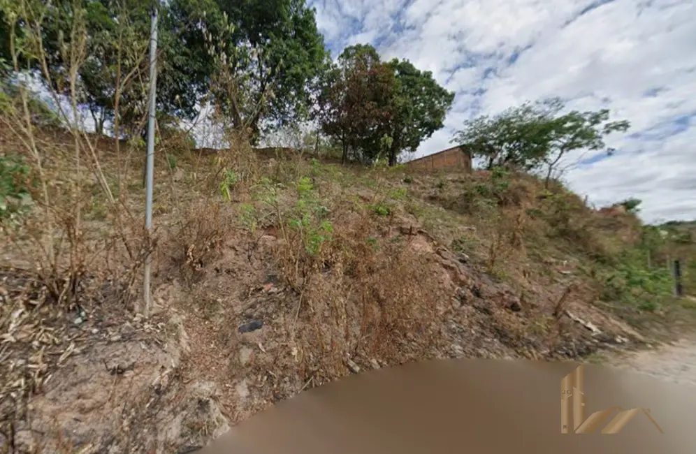 Foto 1 de Terreno / Lote à venda, 360m2 em Sevilha (2ª Seção), Ribeirao Das Neves - MG