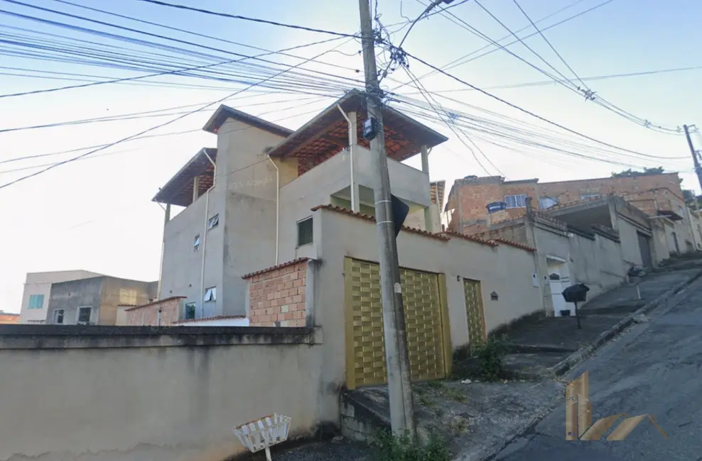 Foto 3 de Casa com 3 quartos à venda, 250m2 em Jardim Vitória, Belo Horizonte - MG