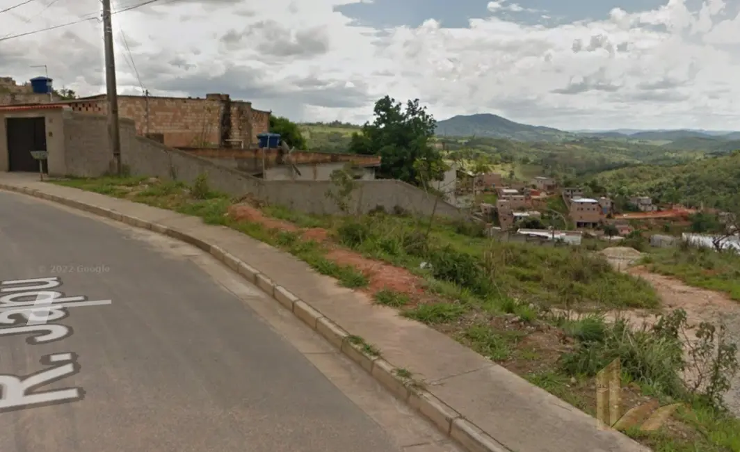 Foto 1 de Terreno / Lote à venda, 563m2 em Icaivera, Betim - MG