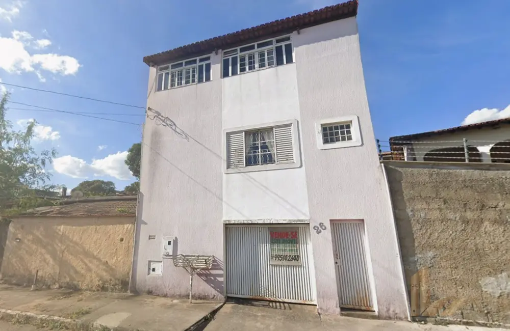 Foto 2 de Casa com 4 quartos à venda, 332m2 em Matozinhos - MG