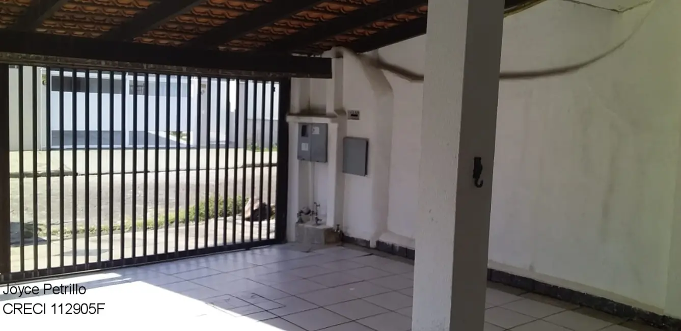 Casa com 7 quartos à venda, 300m2 em Peruibe - SP - imagem 4 Foto 4 de Casa com 7 quartos à venda, 300m2 em Peruibe - SP