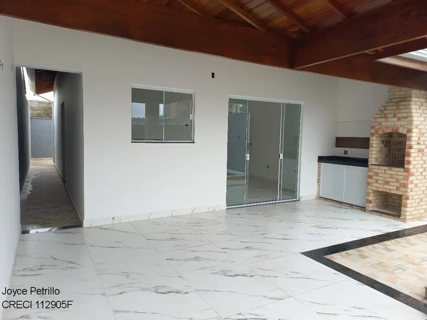 Foto 2 de Casa com 2 quartos à venda, 62m2 em Peruibe - SP
