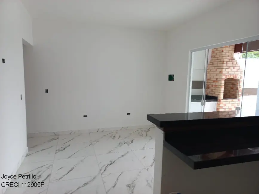 Casa com 2 quartos à venda, 62m2 em Peruibe - SP - imagem 7 Foto 7 de Casa com 2 quartos à venda, 62m2 em Peruibe - SP