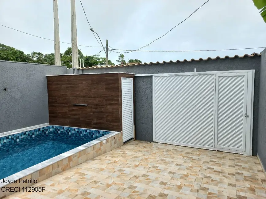 Casa com 2 quartos à venda, 62m2 em Peruibe - SP - imagem 4 Foto 4 de Casa com 2 quartos à venda, 62m2 em Peruibe - SP