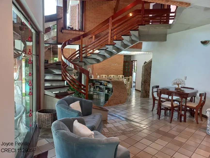 Casa com 5 quartos à venda, 350m2 em Peruibe - SP - imagem 4 Foto 4 de Casa com 5 quartos à venda, 350m2 em Peruibe - SP