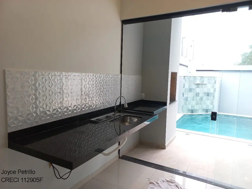 Foto 7 de Casa com 2 quartos à venda, 80m2 em Peruibe - SP