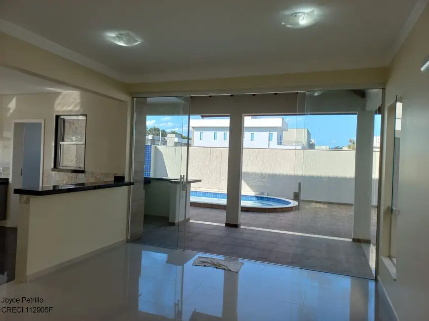 Casa de Condomínio com 4 quartos à venda, 230m2 em Peruibe - SP - imagem 7 Foto 7 de Casa de Condomínio com 4 quartos à venda, 230m2 em Peruibe - SP