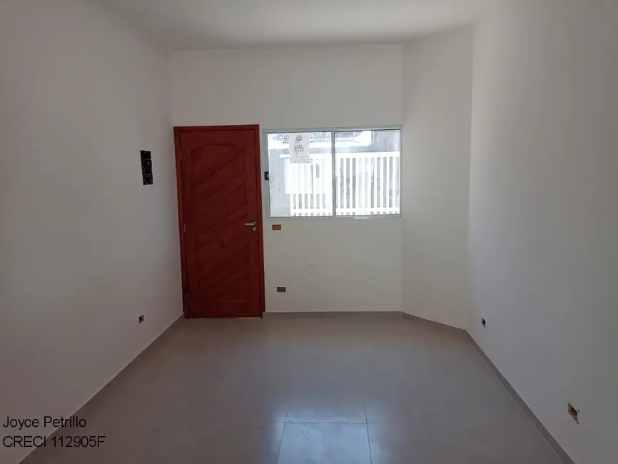 Foto 7 de Casa com 2 quartos à venda, 60m2 em Peruibe - SP