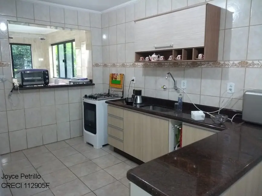 Apartamento com 3 quartos à venda, 100m2 em Centro, Peruibe - SP - imagem 4 Foto 4 de Apartamento com 3 quartos à venda, 100m2 em Centro, Peruibe - SP