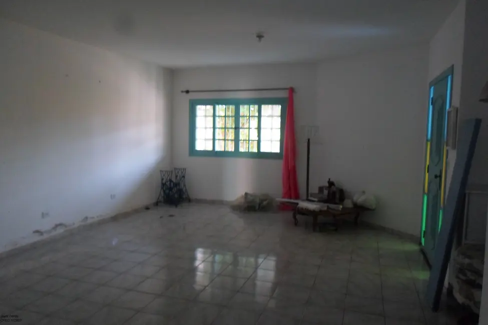 Casa com 3 quartos à venda, 150m2 em Peruibe - SP - imagem 6 Foto 6 de Casa com 3 quartos à venda, 150m2 em Peruibe - SP