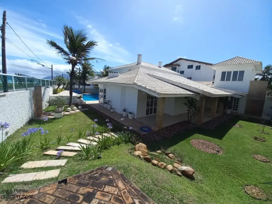 Casa de Condomínio com 6 quartos à venda, 450m2 em Peruibe - SP - imagem 3 Foto 3 de Casa de Condomínio com 6 quartos à venda, 450m2 em Peruibe - SP