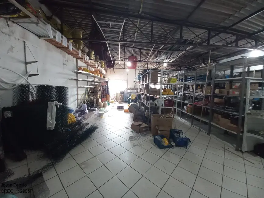 Sala Comercial à venda, 500m2 em Peruibe - SP - imagem 7 Foto 7 de Sala Comercial à venda, 500m2 em Peruibe - SP