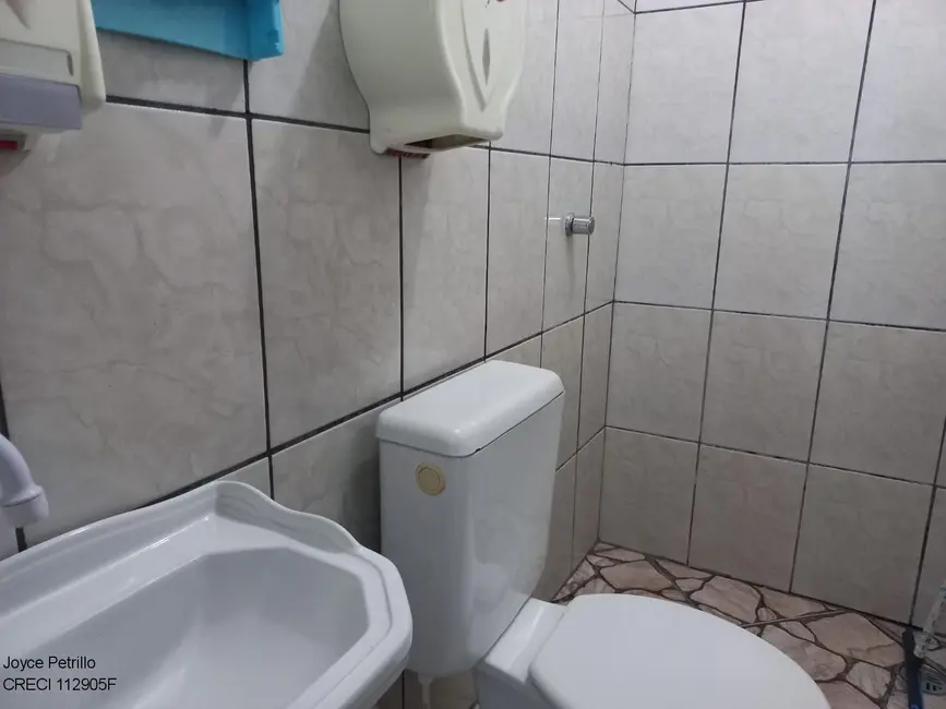 Foto 9 de Casa com 3 quartos para alugar, 150m2 em Peruibe - SP