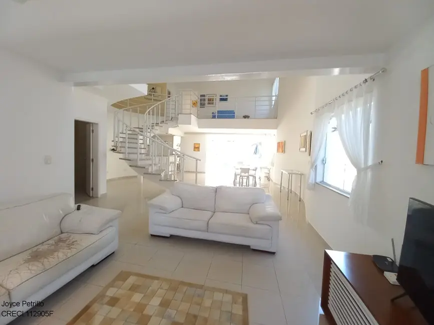 Casa de Condomínio com 4 quartos à venda, 322m2 em Peruibe - SP - imagem 3 Foto 3 de Casa de Condomínio com 4 quartos à venda, 322m2 em Peruibe - SP