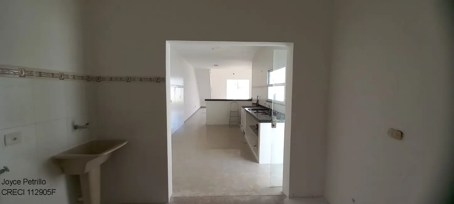 Casa com 3 quartos à venda, 199m2 em Peruibe - SP - imagem 6 Foto 6 de Casa com 3 quartos à venda, 199m2 em Peruibe - SP