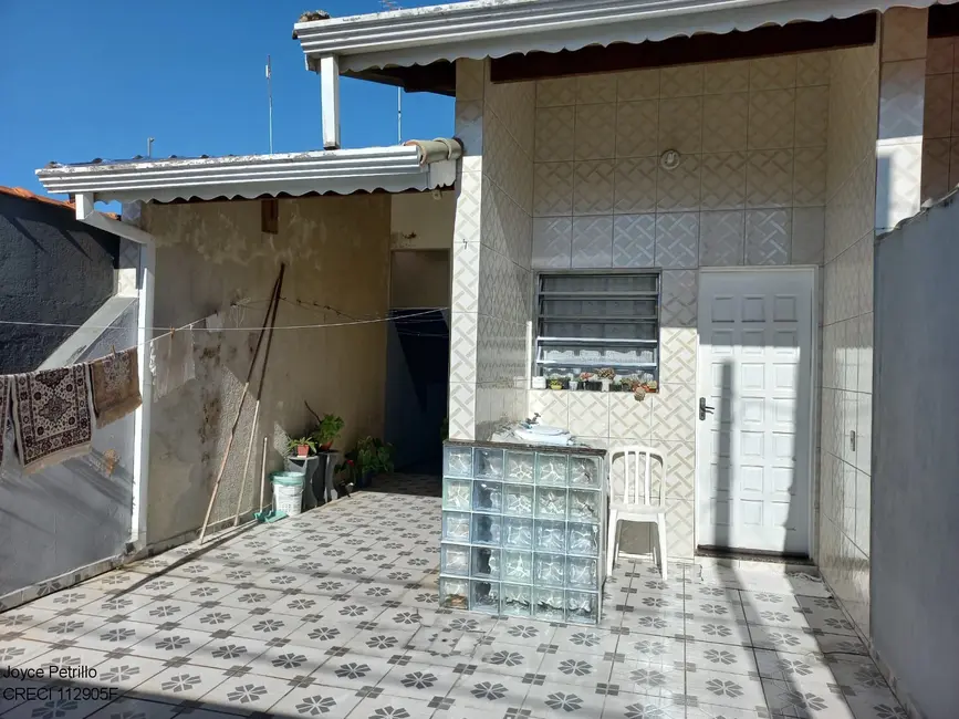 Foto 3 de Casa com 2 quartos à venda, 70m2 em Peruibe - SP