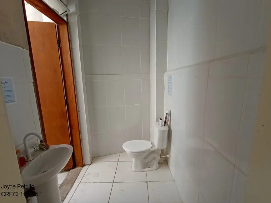 Foto 7 de Sala Comercial para alugar, 68m2 em Centro, Peruibe - SP