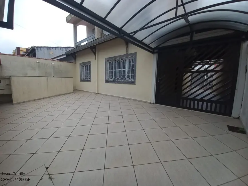 Casa com 6 quartos à venda, 260m2 em Peruibe - SP - imagem 6 Foto 6 de Casa com 6 quartos à venda, 260m2 em Peruibe - SP