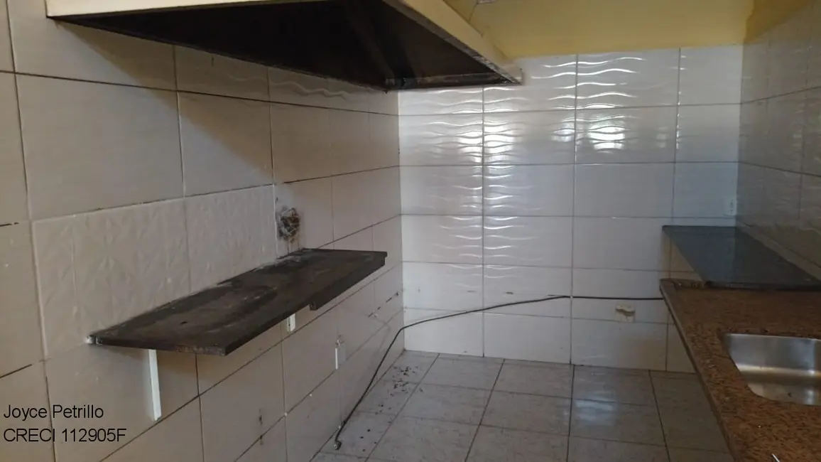 Foto 3 de Sala Comercial para alugar, 100m2 em Peruibe - SP