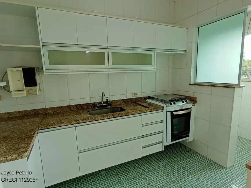 Foto 9 de Apartamento com 3 quartos para alugar, 100m2 em Peruibe - SP