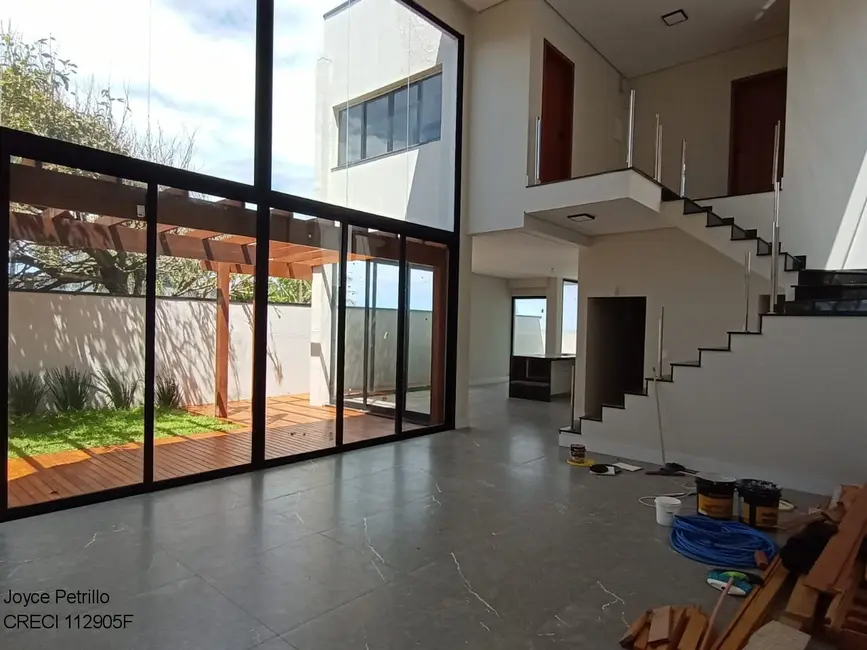 Casa com 4 quartos à venda, 160m2 em Peruibe - SP - imagem 6 Foto 6 de Casa com 4 quartos à venda, 160m2 em Peruibe - SP