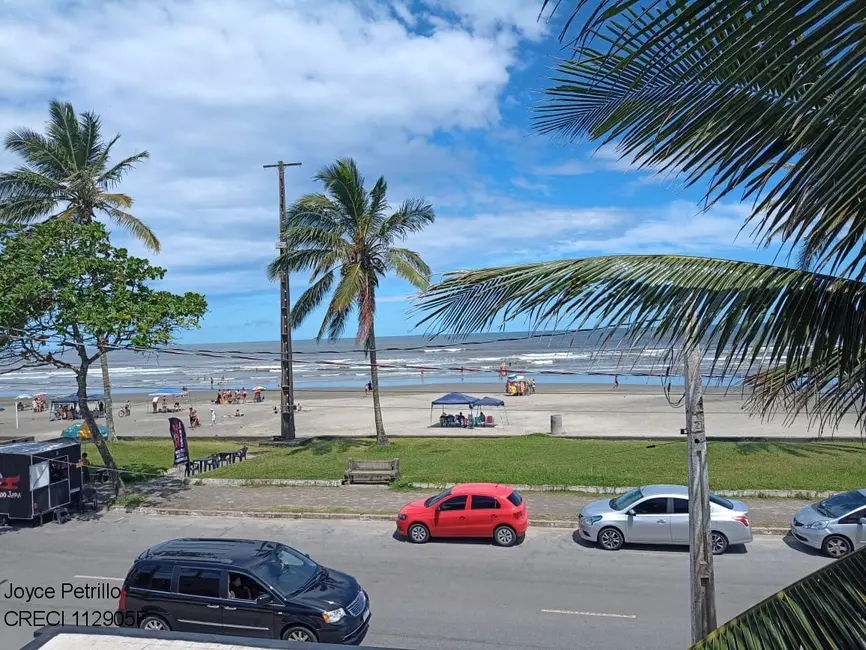 Foto 2 de Casa com 4 quartos à venda, 160m2 em Peruibe - SP