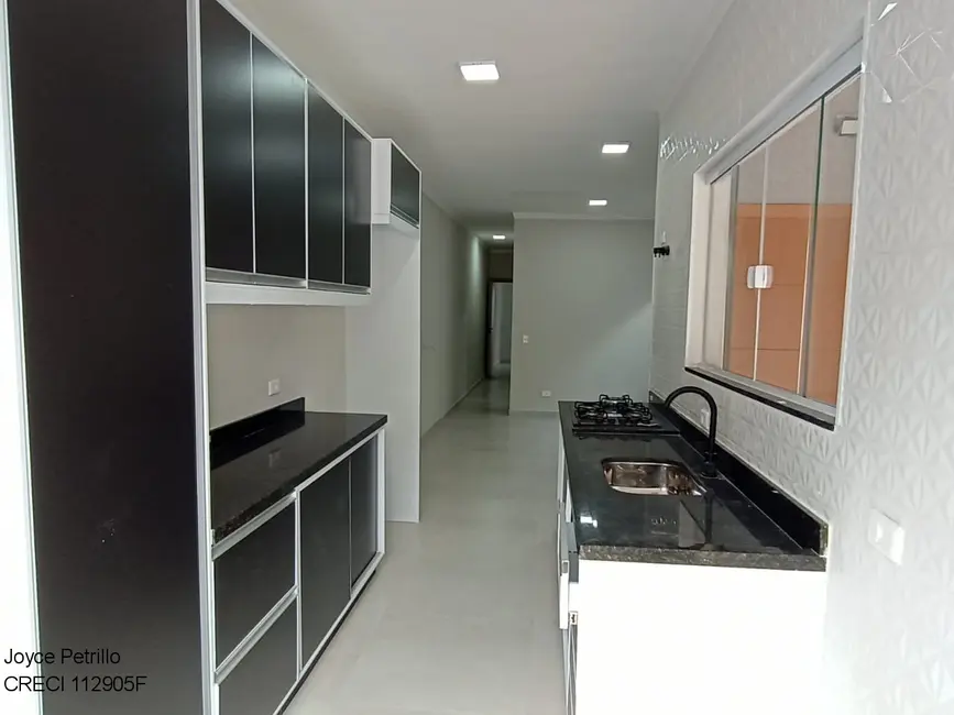 Casa com 2 quartos à venda, 85m2 em Peruibe - SP - imagem 7 Foto 7 de Casa com 2 quartos à venda, 85m2 em Peruibe - SP