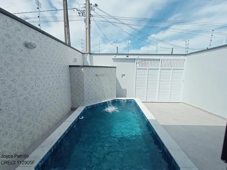 Casa com 2 quartos à venda, 70m2 em Peruibe - SP - imagem 5 Foto 5 de Casa com 2 quartos à venda, 70m2 em Peruibe - SP