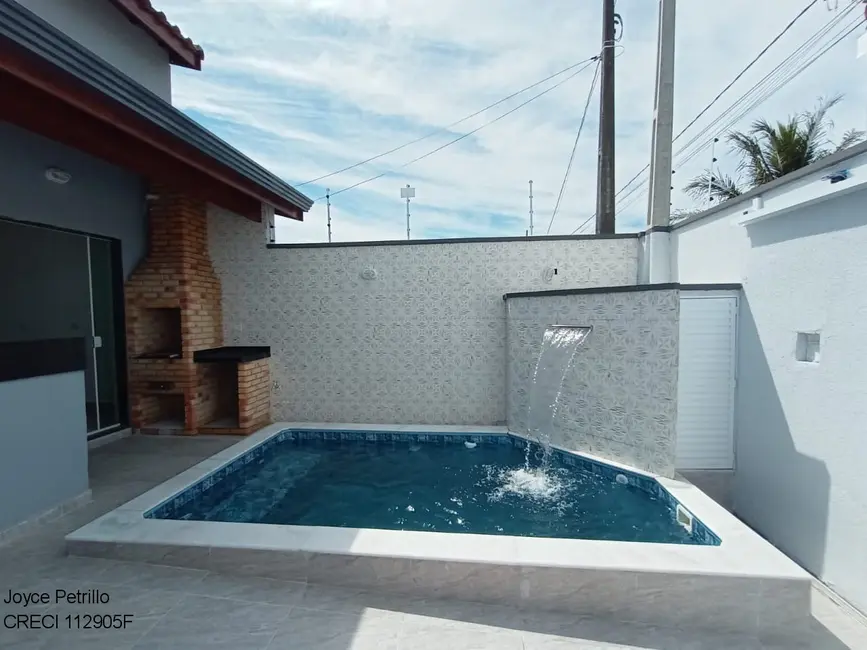 Casa com 2 quartos à venda, 70m2 em Peruibe - SP - imagem 4 Foto 4 de Casa com 2 quartos à venda, 70m2 em Peruibe - SP