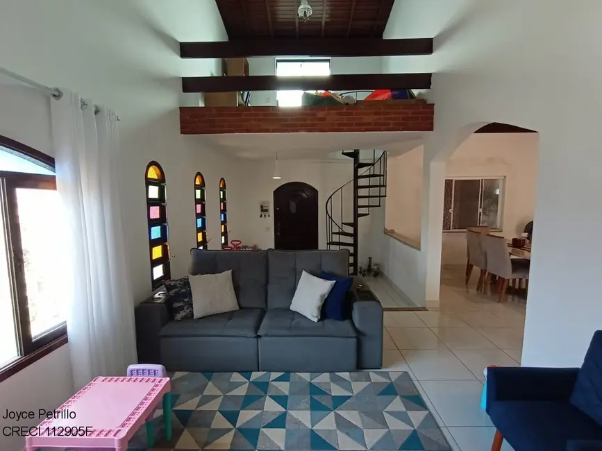 Casa com 3 quartos à venda, 170m2 em Peruibe - SP - imagem 7 Foto 7 de Casa com 3 quartos à venda, 170m2 em Peruibe - SP