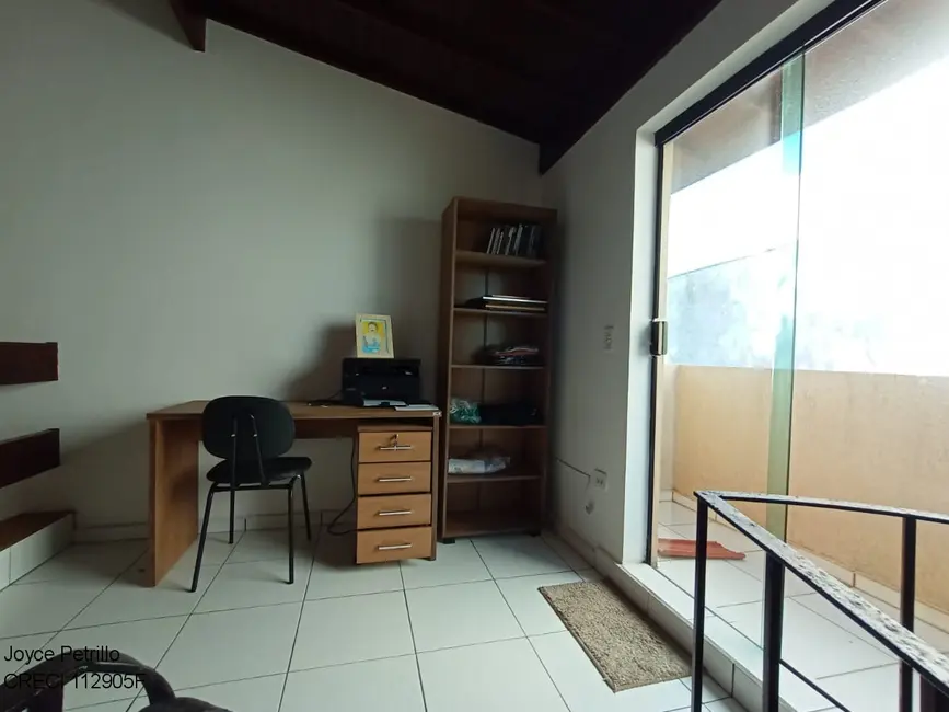 Casa com 3 quartos à venda, 170m2 em Peruibe - SP - imagem 9 Foto 9 de Casa com 3 quartos à venda, 170m2 em Peruibe - SP