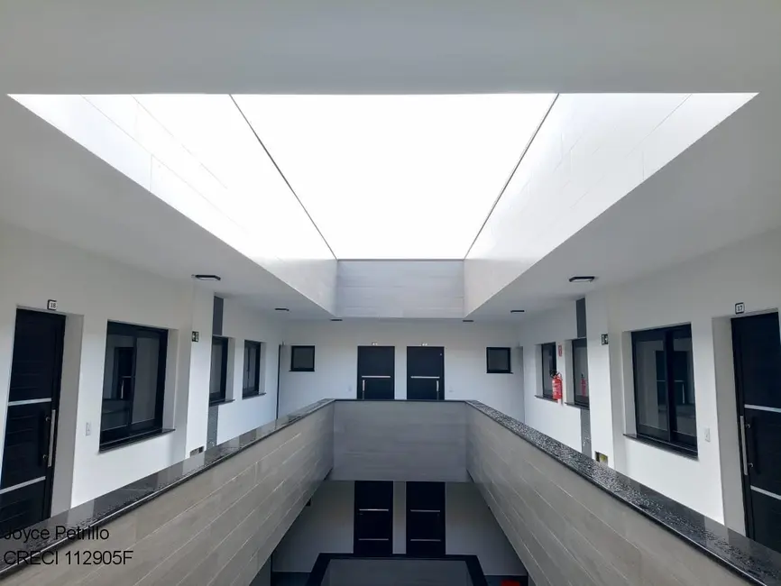 Foto 1 de Apartamento com 2 quartos para alugar, 45m2 em Peruibe - SP