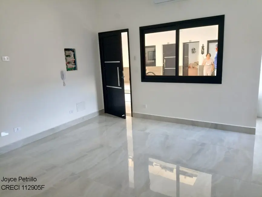 Foto 3 de Apartamento com 2 quartos para alugar, 48m2 em Peruibe - SP