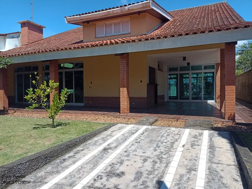 Casa com 3 quartos à venda e para alugar, 425m2 em Centro, Peruibe - SP - imagem 9 Foto 9 de Casa com 3 quartos à venda e para alugar, 425m2 em Centro, Peruibe - SP
