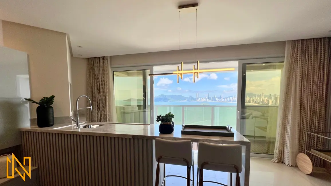 Apartamento com 3 quartos à venda, 183m2 em Pioneiros, Balneario Camboriu - SC - imagem 5 Foto 5 de Apartamento com 3 quartos à venda, 183m2 em Pioneiros, Balneario Camboriu - SC