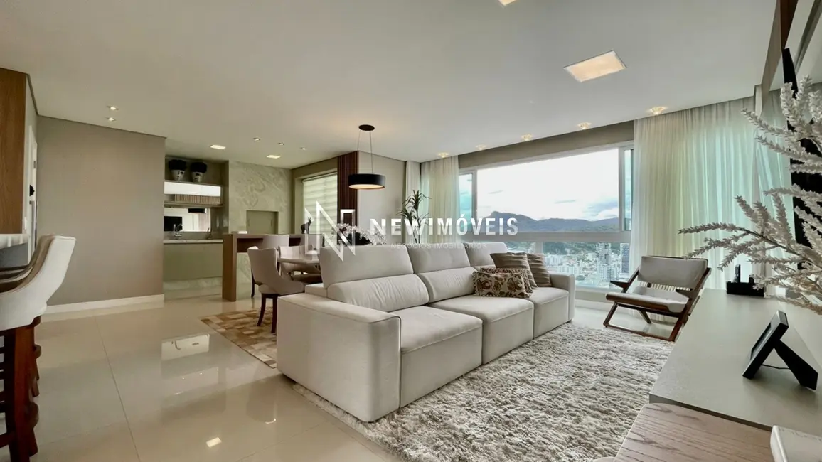 Foto 8 de Apartamento com 4 quartos à venda, 140m2 em Centro, Balneario Camboriu - SC