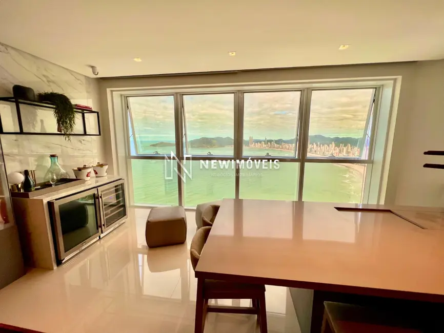 Foto 7 de Apartamento com 3 quartos à venda, 173m2 em Pioneiros, Balneario Camboriu - SC