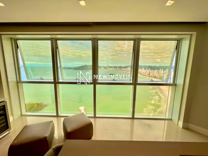 Foto 8 de Apartamento com 3 quartos à venda, 173m2 em Pioneiros, Balneario Camboriu - SC