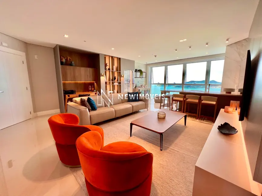 Foto 4 de Apartamento com 3 quartos à venda, 173m2 em Pioneiros, Balneario Camboriu - SC