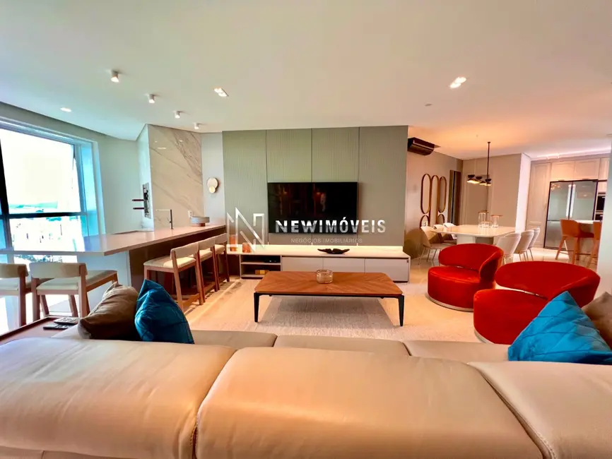 Foto 5 de Apartamento com 3 quartos à venda, 173m2 em Pioneiros, Balneario Camboriu - SC