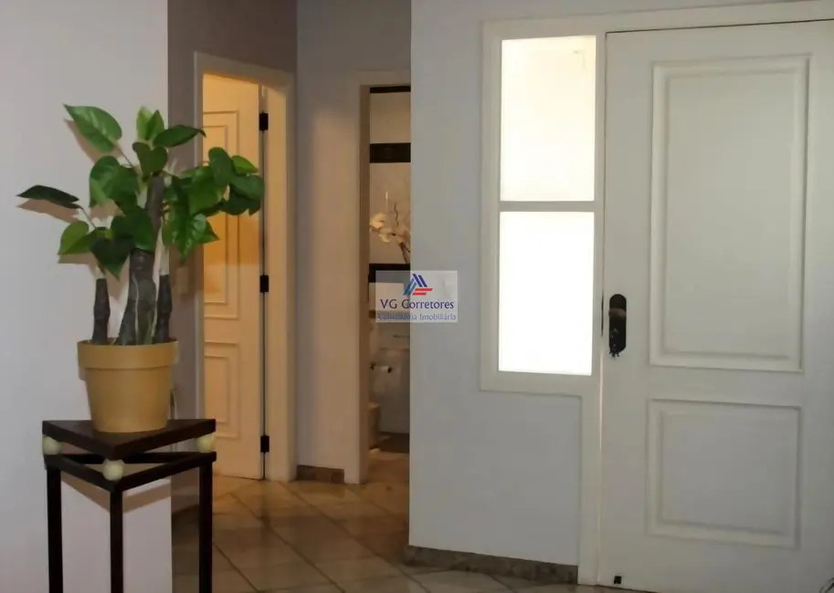 Casa com 5 quartos à venda, 510m2 em Jardim Madalena, Campinas - SP - imagem 5 Foto 5 de Casa com 5 quartos à venda, 510m2 em Jardim Madalena, Campinas - SP