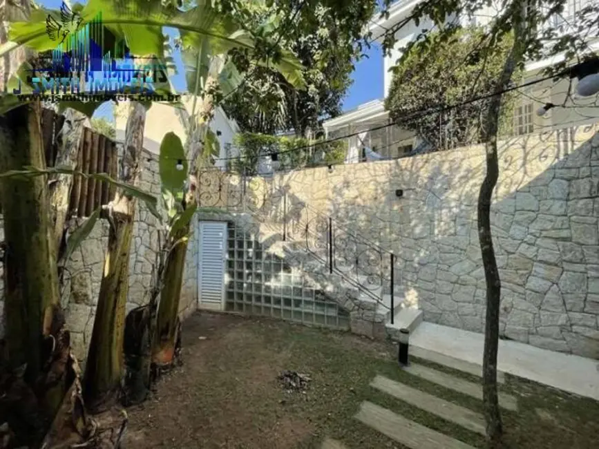 Casa de Condomínio com 4 quartos à venda, 388m2 em Residencial Euroville, Carapicuiba - SP - imagem 3 Foto 3 de Casa de Condomínio com 4 quartos à venda, 388m2 em Residencial Euroville, Carapicuiba - SP