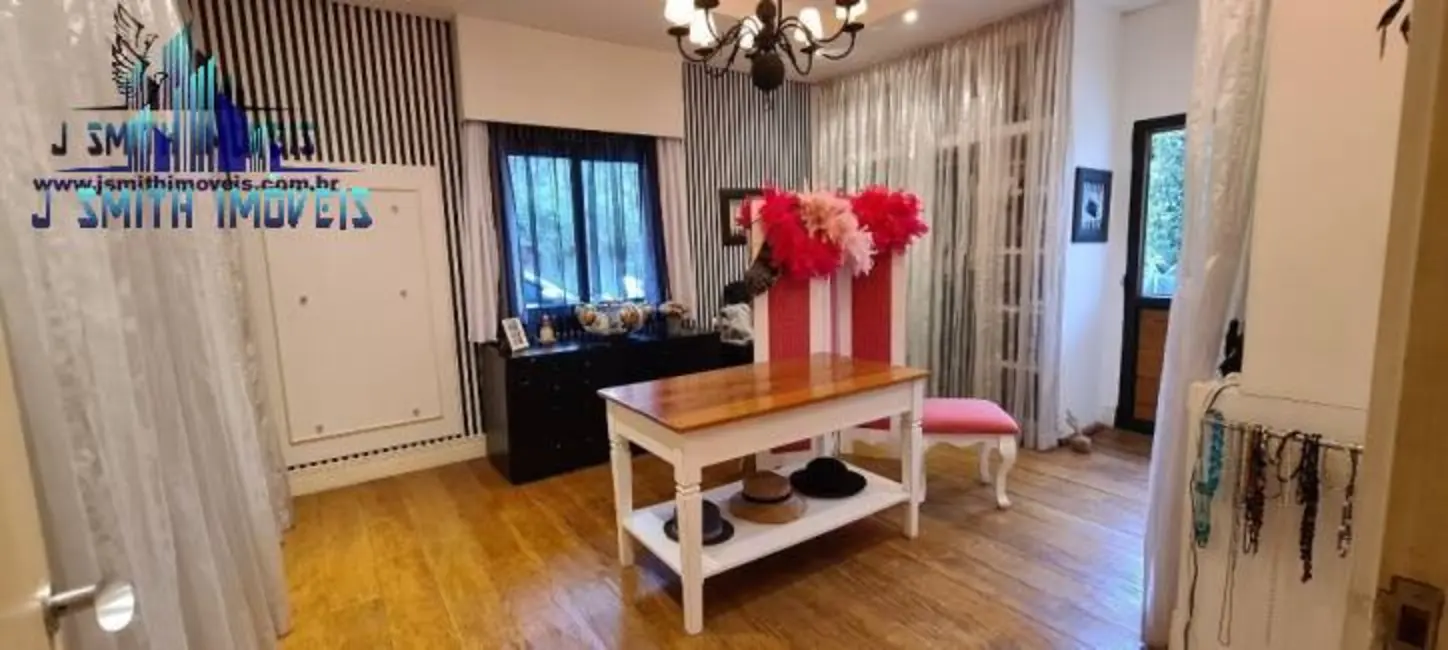 Foto 9 de Casa com 3 quartos à venda, 557m2 em Jardim Mediterrâneo, Cotia - SP