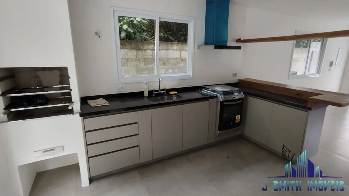 Foto 1 de Casa com 3 quartos à venda, 140m2 em Jardim Pioneiro, Cotia - SP